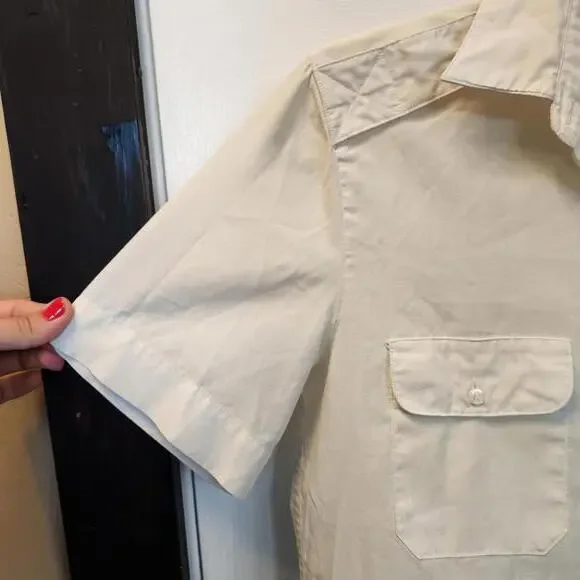 Vintage Diane Von Furstenberg Short Sleeve White Button-Up Shirt - Size 8 - Picture 3 of 8